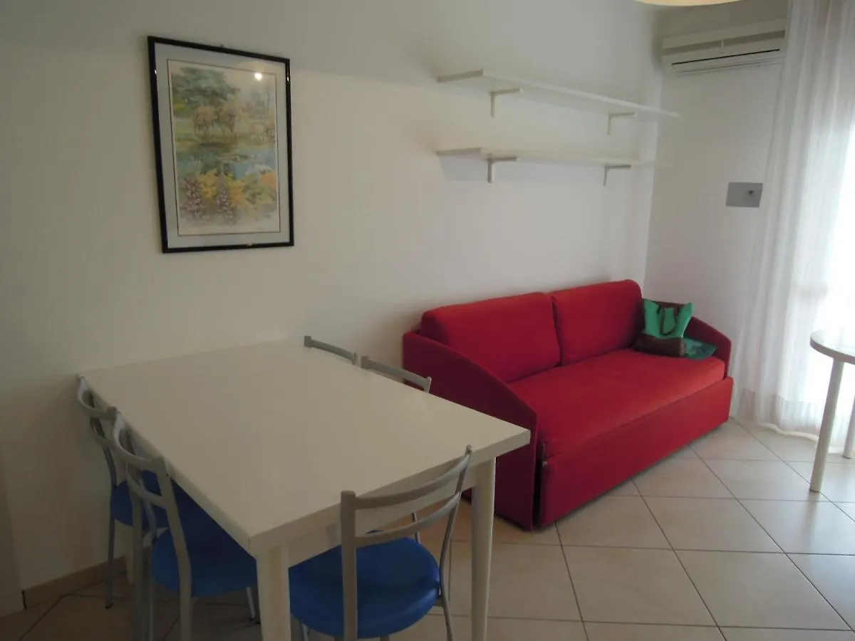 Comfortable Apartment Overlooking The Sea Bibione
